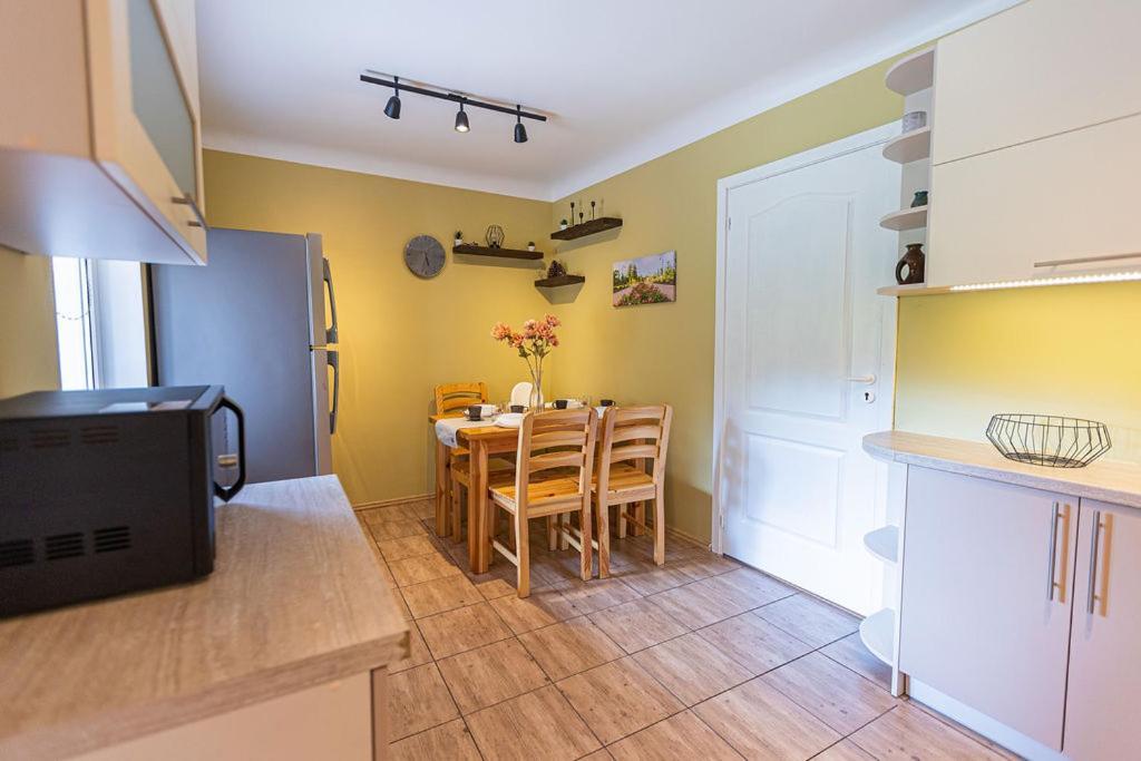 Villa Schneider Hause Jūrkalne Esterno foto