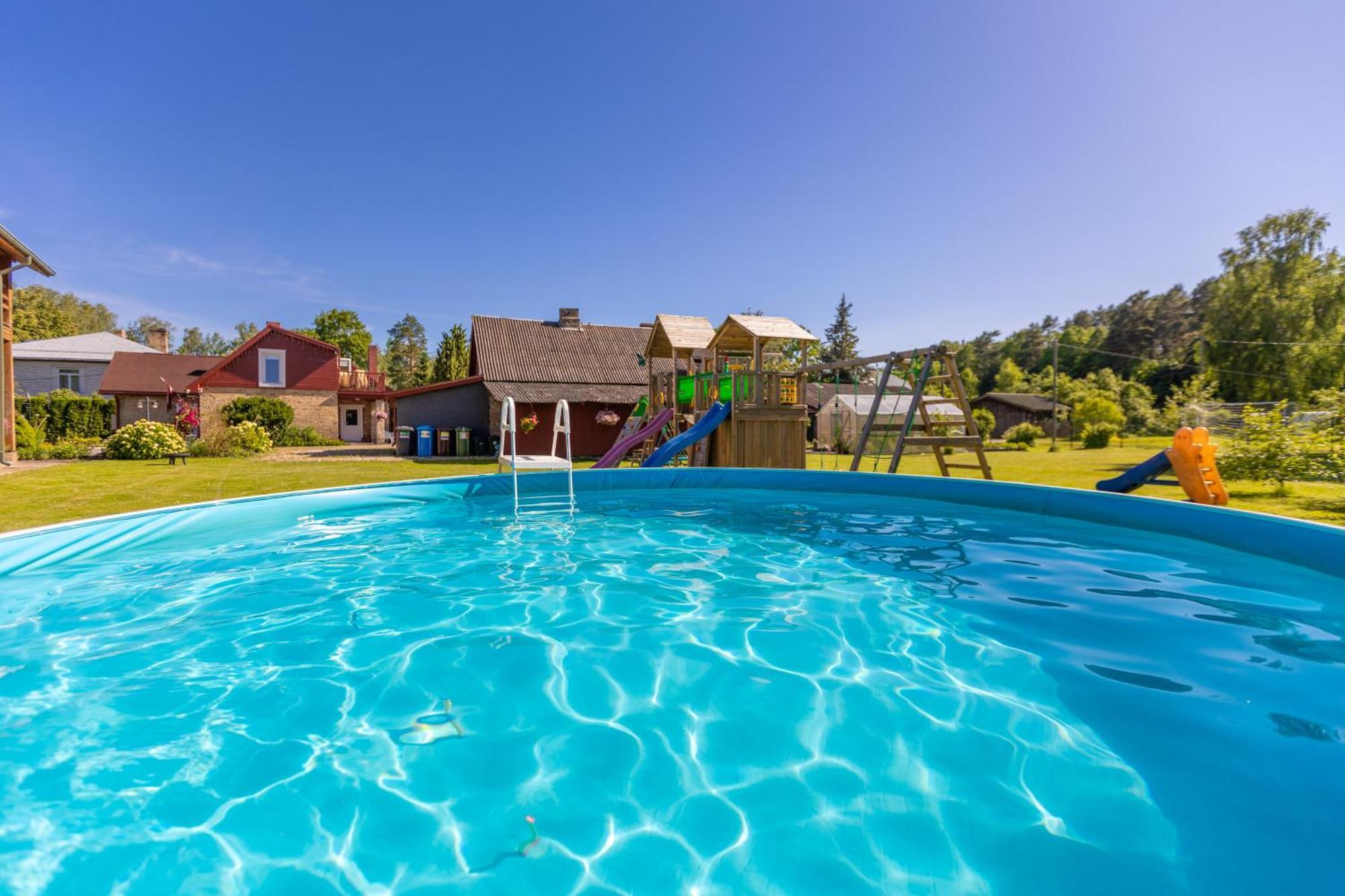 Villa Schneider Hause Jūrkalne Esterno foto