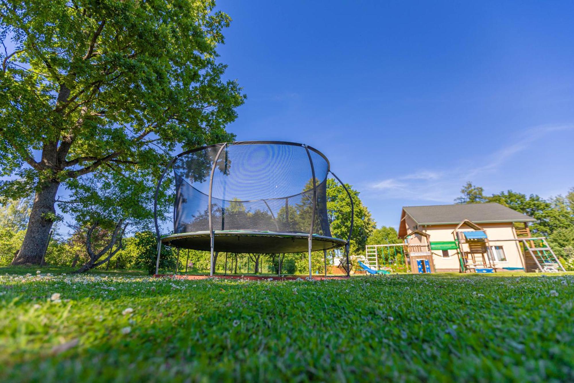 Villa Schneider Hause Jūrkalne Esterno foto