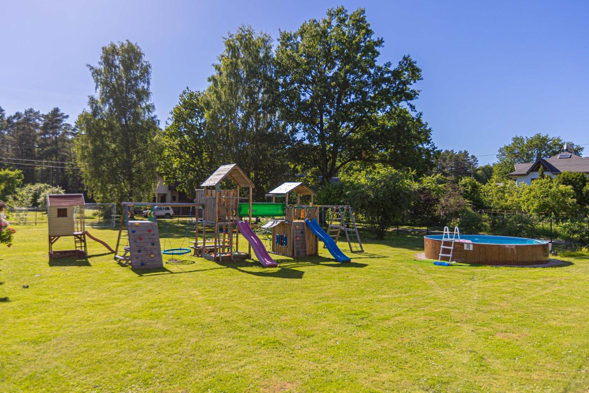 Villa Schneider Hause Jūrkalne Esterno foto
