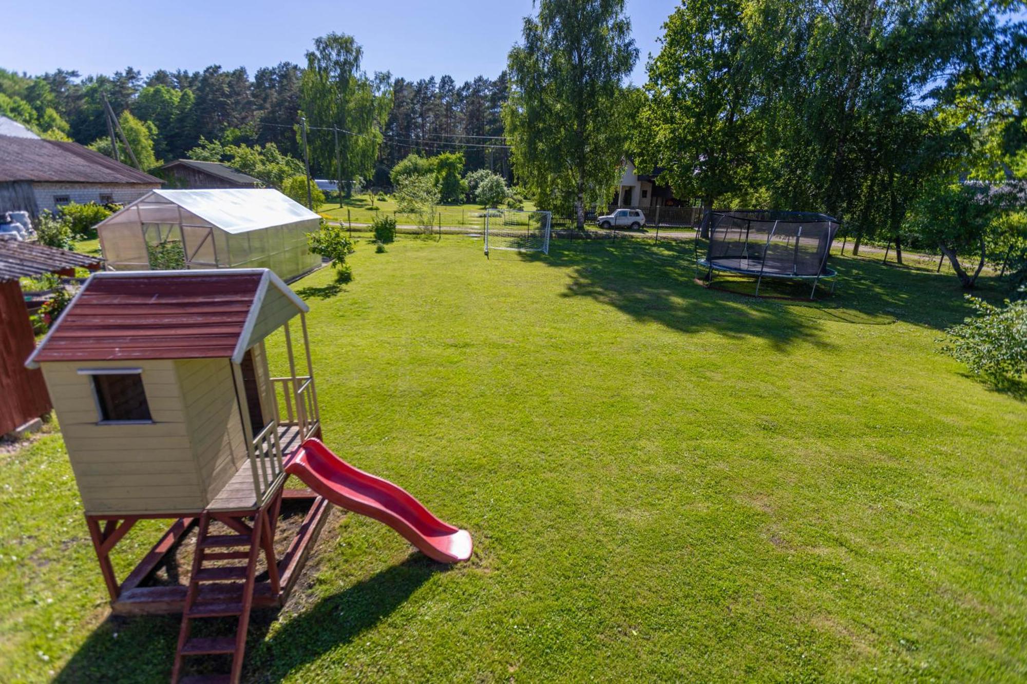 Villa Schneider Hause Jūrkalne Esterno foto