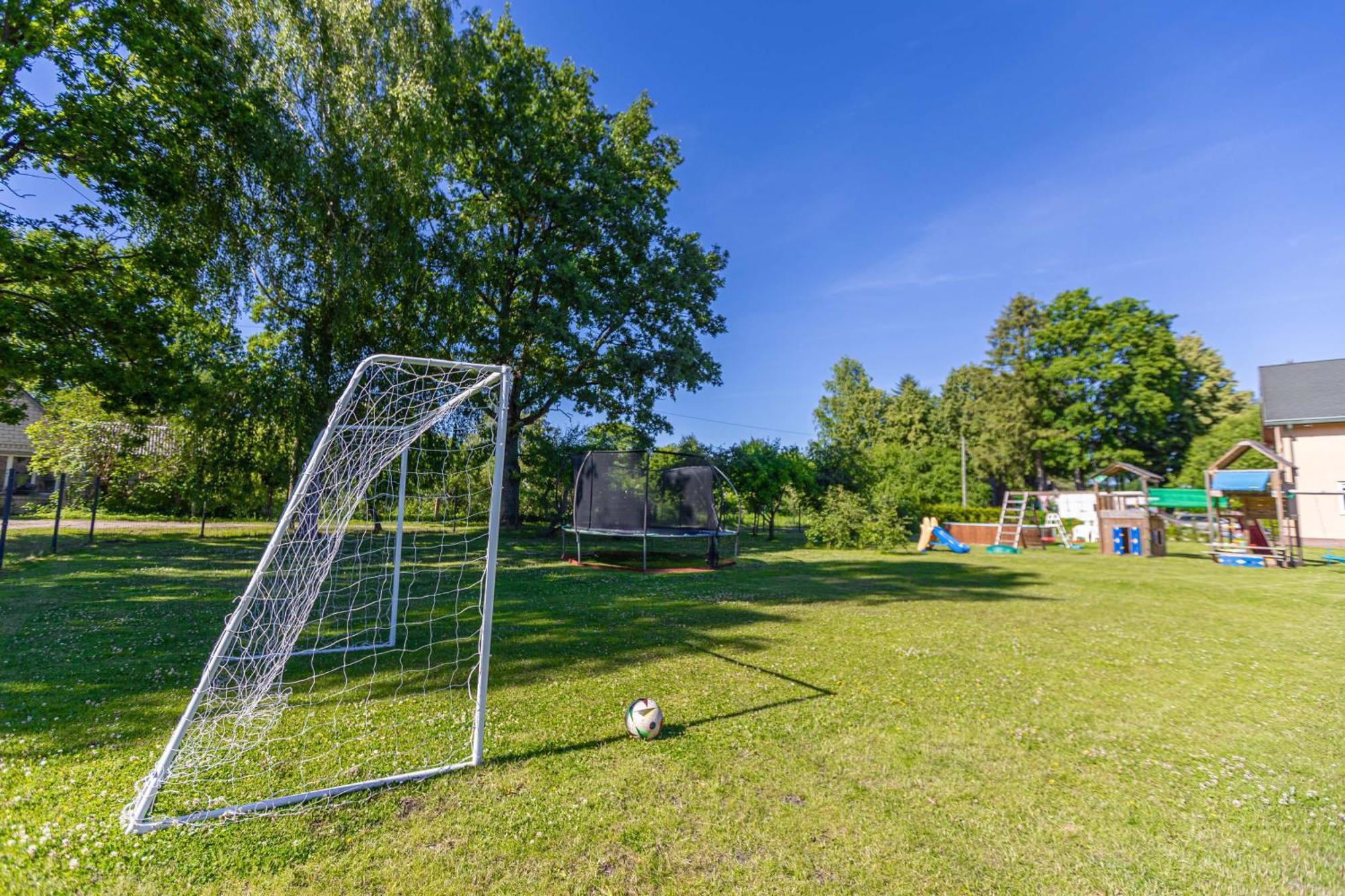 Villa Schneider Hause Jūrkalne Esterno foto